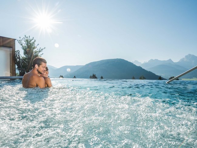 Il vostro hotel in Val Pusteria con piscina: la vostra oasi