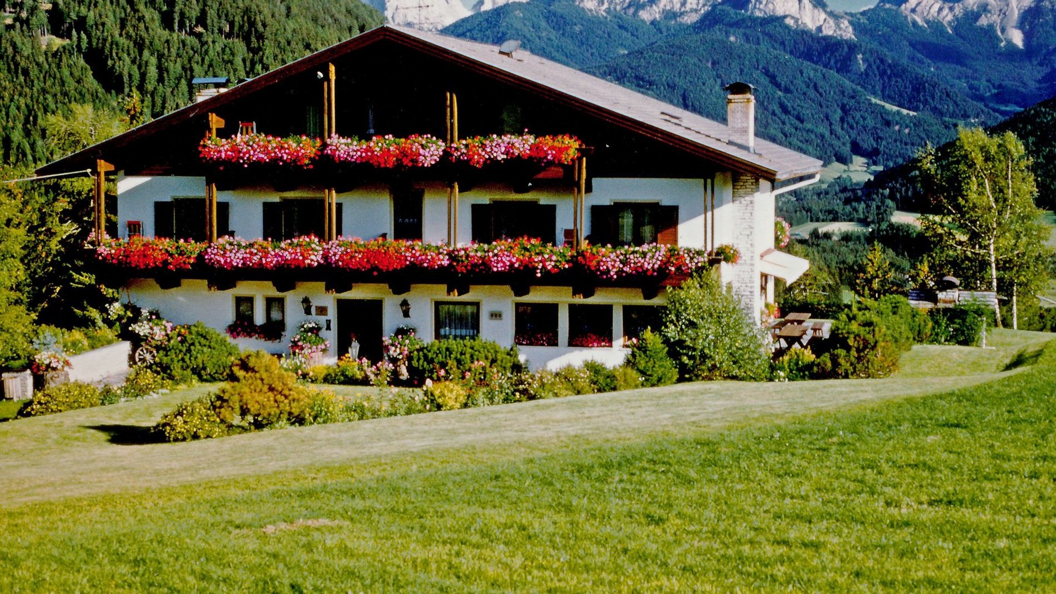 Alpen Tesitin: reich an Geschichte