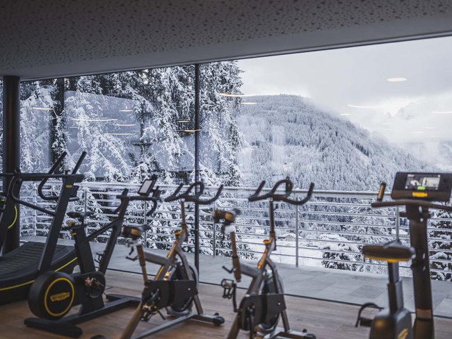 Your 5-star wellness hotel with gym