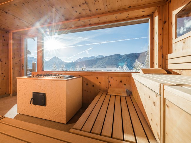 Hotel with sauna in South Tyrol: Alpen Tesitin